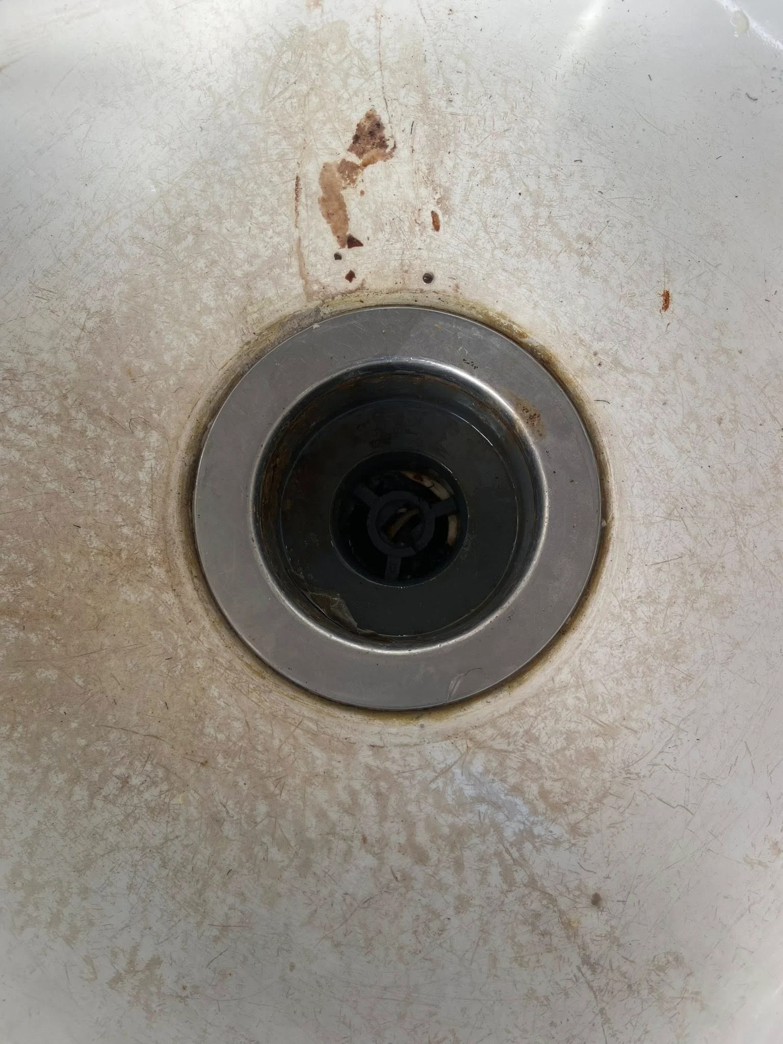 Sink before cleaning